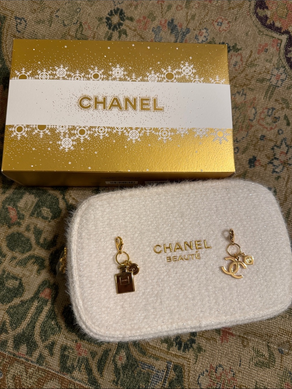 CHANEL 2024 White Bouclé Cosmetic Case. Pouch only w/extra charms